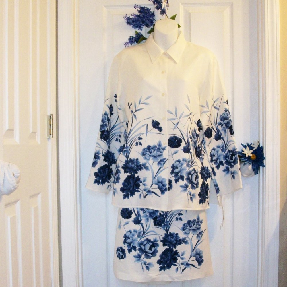 Notations Sz M 2 Pc Skirt Set Floral Print NWT